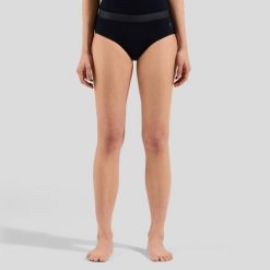 Majtki termoaktywne damskie Odlo Merino 160 Panty. Czarne bielizna termoaktywna damska Odlo, l, bez wzorów, bez ramiączek. Za 198.99 zł.
