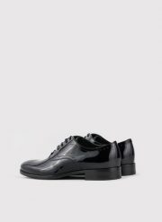 PAKO LORENTE – Buty męskie P000B-BX-001-C-0. Czarne eleganckie półbuty Pako Lorente, eleganckie, z otwartym noskiem, bez zapięcia. Za 799.99 zł.