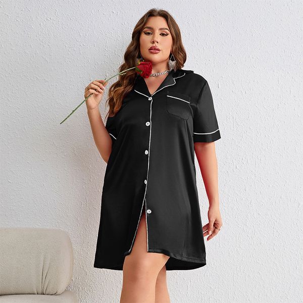 Koszulka nocna z krótkim rękawem i delikatnymi detalami Alisa. Zielone koszule nocne damskie Intica, l, bez wzorów, krótkie. Za 159.00 zł.