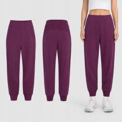 SPODNIE DAMSKIE DRESOWE 4F JOGGERY SPORTOWE Z MODALEM CZERWONE. Czerwone spodnie sportowe damskie 4f, xl, bez wzorów, z dresówki, na fitness i siłownię. Za 189.99 zł.