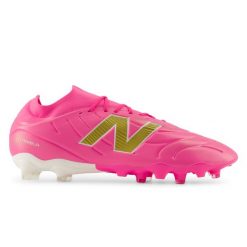 Korki męskie New Balance TEKELA TEAM FG V5 UT3FL9J8 - różowe. Czerwone buty sportowe męskie New Balance, z syntetyku, bez zapięcia, do piłki nożnej. Za 399.99 zł.