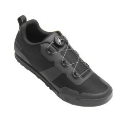 Buty Giro Tracker. Czarne buty sportowe męskie GIRO, bez zapięcia, rowerowe. Za 649.50 zł.