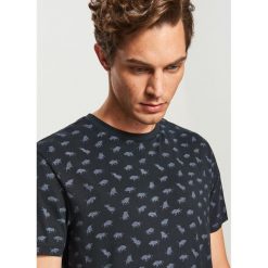 T-shirt z nadrukiem - Szary. Szare t-shirty damskie Reserved, l, bez wzorów, bez kołnierzyka. Za 39.99 zł.