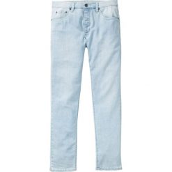 Dżinsy ze stretchem, z idealnego na lato lekkiego materiału Slim Fit Straight bonprix niebieski "bleached”. Jeansy męskie marki bonprix. Za 89.99 zł.