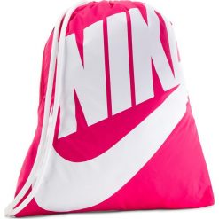 Plecak NIKE - BA5351 694. Czerwone plecaki damskie Nike, z materiału, sportowe. Za 74.00 zł.
