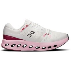 Buty do biegania damskie On Cloudsurfer 2 ivory/peony. Białe obuwie sportowe damskie On, bez wzorów, z materiału, do biegania. Za 669.99 zł.