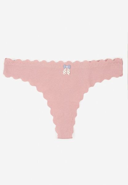 Ciemnoróżowe Prążkowane Majtki Stringi z Bawełny Ilweda. Czerwone stringi damskie Renee, l, bez wzorów, z bawełny. Za 4.99 zł.