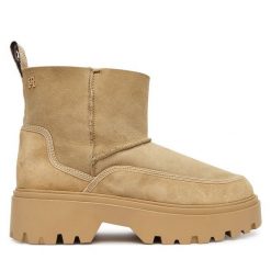 Śniegowce Tommy Hilfiger. Brązowe śniegowce i trapery damskie Tommy Hilfiger. Za 899.99 zł.