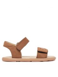 Primigi Sandały 1416711 M Brązowy. Brązowe sandały dziewczęce Primigi, z nubiku, bez zapięcia. Za 259.99 zł.