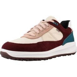 Buty GEOX D PG1X B ABX Bordeaux. Czerwone obuwie sportowe damskie Geox, bez wzorów, z tkaniny, na fitness i siłownię. Za 398.99 zł.