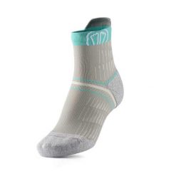 Skarpety do biegania kobieta Sidas Run Anatomic Comfort Lady wysokosc kostki. Czerwone skarpety damskie SIDAS, bez wzorów. Za 99.00 zł.