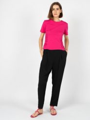 Silvian Heach Spodnie | GPP23198PA | Kobieta | Czarny. Czarne spodnie materiałowe damskie Silvian Heach, bez wzorów, z elastanu. W wyprzedaży za 299.00 zł.