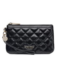 Torebka Nine West. Czarne kopertówki damskie Nine West, bez wzorów, bez dodatków. Za 99.99 zł.