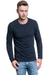 MĘSKI LONGSLEEVE MUSTANG ADRIAN C STRUCTURE 1008970 5323. Bluzki z długim rękawem męskie Mustang, m, bez wzorów, bez kołnierzyka. Za 109.99 zł.