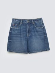 Szorty damskie jeansowe granatowe Soleil 588. Niebieskie szorty damskie Big Star, na lato, s, bez wzorów, z bawełny, eleganckie, z podwyższonym stanem. Za 159.99 zł.