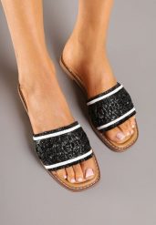 Czarne Klapki Ozdobione Plecioną Cholewką Nimiolia. Czarne klapki damskie Renee, bez wzorów, boho, bez obcasa, na płaskiej podeszwie. Za 54.99 zł.