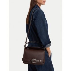 Torebka G-Star. Brązowe torebki do ręki damskie G-Star, bez wzorów, retro, bez dodatków. Za 279.99 zł.