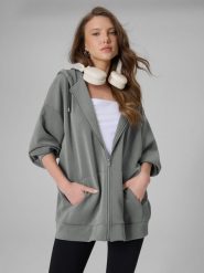 4F Bluza dresowa oversize z modalem damska - szara L. Szare bluzy damskie 4f, l, bez wzorów, z dresówki, bez kaptura. Za 269.99 zł.