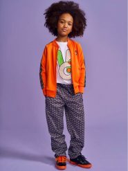 Reima Bluza MINNA PARIKKA Peace 5200209A Pomarańczowy Regular Fit. Brązowe bluzy dla chłopców Reima, bez wzorów, z syntetyku, bez ramiączek, bez kaptura. Za 259.99 zł.