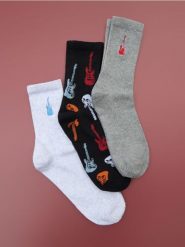 Skarpetki 3 pack - wielobarwny. Skarpety męskie Sinsay, bez wzorów. Za 15.99 zł.