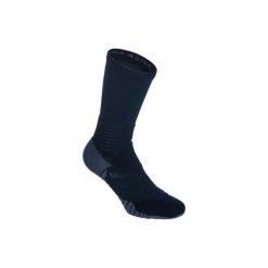 Skarpety Do Gry W Koszykówkę S0900 Mid Uniwersalne Czarno-Szare. Czarne skarpety męskie marki KIPSTA, z bawełny. Za 29.99 zł.