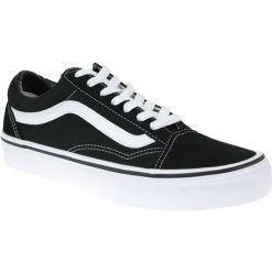 Buty Vans Old Skool VD3HY28 czarne. Czarne trampki męskie bez wzorów, z gumy, klasyczne, bez zapięcia. Za 359.89 zł.