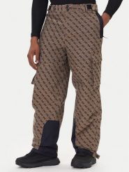 Guess Spodnie narciarskie M5BB77 WF182 Brązowy Regular Fit. Brązowe spodnie snowboardowe męskie Guess, m, z aplikacjami, z syntetyku, narciarskie. Za 1,219.00 zł.
