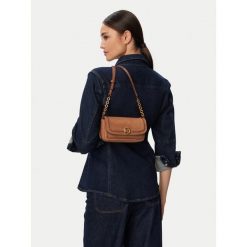 Torebka MICHAEL Michael Kors. Brązowe torebki do ręki damskie MICHAEL Michael Kors, bez wzorów, bez dodatków. Za 1,129.00 zł.
