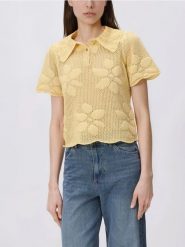 Ażurowy sweter - jasnożółty. Żółte swetry damskie Reserved, l, w ażurowe wzory, z bawełny, bez kołnierzyka, bez ramiączek, bez kaptura. Za 119.99 zł.