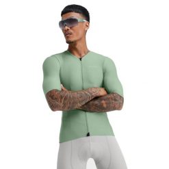 Męska ultralekka koszulka rowerowa Kolarstwo Siroko SRX Stage. Zielone buty sportowe męskie SIROKO, m, bez wzorów, z elastanu, bez kołnierzyka, bez ramiączek, rowerowe. Za 252.00 zł.