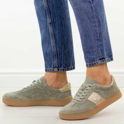 Khaki skórzane półbuty damskie Filippo Dp7543/26. Brązowe półbuty damskie Filippo, na jesień, bez wzorów, z jeansu, casualowe, z okrągłym noskiem, bez obcasa, na płaskiej podeszwie, bez zapięcia. Za 239.00 zł.