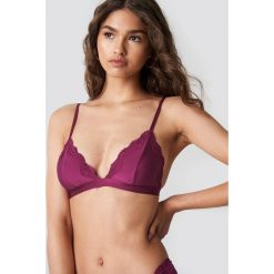 NA-KD Lingerie Biustonosz z koronkowym wykończeniem - Purple. Biustonosze marki NA-KD Lingerie. W wyprzedaży za 30.47 zł.
