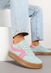 Jasnozielone Sneakersy Klasyczne Tenisówki Zdobione Przeszyciami Alatira. Zielone trampki i tenisówki damskie Renee, z aplikacjami, z jeansu, eleganckie, bez zapięcia. Za 79.99 zł.
