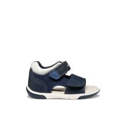 Sandały dla chłopca Geox Zapito A. Białe sandały chłopięce Converse, ze skóry, bez zapięcia. Za 211.50 zł.
