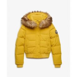 Damska kurtka z kapturem Superdry Everest. Żółte kurtki damskie Superdry., bez wzorów, z puchu, z kapturem. Za 738.95 zł.