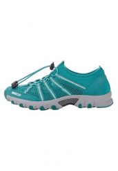 Damskie buty do wody Beco - Turkusowe. Niebieskie obuwie sportowe damskie Beco, bez wzorów, z materiału, do biegania. Za 341.99 zł.