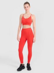 4F Legginsy treningowe bezszwowe damskie - czerwone XS/S. Czerwone legginsy damskie 4f, s, bez wzorów, z dzianiny, z podwyższonym stanem, na fitness i siłownię. W wyprzedaży za 79.99 zł.