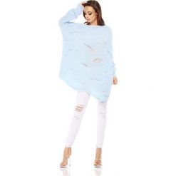 Błękitny Sweter Oversize z Dekoltem w Łódkę na Długi Rękaw. Niebieskie swetry damskie Molly.pl, uniwersalny, bez wzorów, z dzianiny, z asymetrycznym kołnierzem, bez ramiączek, długie, bez kaptura. Za 128.90 zł.