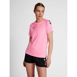 Hummel Core XK Poly T-Shirt S/S Woman. Czerwone koszulki sportowe damskie Hummel, l, bez wzorów, bez kołnierzyka, bez ramiączek, do piłki ręcznej. Za 131.00 zł.