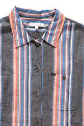 KOSZULA DAMSKA LEE SS SHIRT NECTARINE L45DCHLC 112110228. Bluzki damskie Lee, l, bez wzorów, z materiału, bez kołnierzyka, bez ramiączek. W wyprzedaży za 59.99 zł.