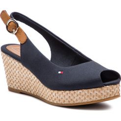 Espadryle TOMMY HILFIGER - Iconic Elba Basic Sling Back FW0FW04081 Midnight 403. Niebieskie klapki damskie Tommy Hilfiger, bez wzorów, z materiału, bez obcasa, na obcasie, bez zapięcia. W wyprzedaży za 289.00 zł.