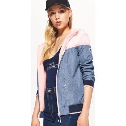 Kurtka wiatrówka - Granatowy. Niebieskie kurtki damskie Cropp. Za 99.99 zł.