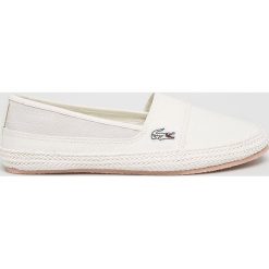 Lacoste - Buty. Białe obuwie sportowe damskie Lacoste, bez wzorów, z materiału, Adidas Advantage. W wyprzedaży za 259.90 zł.