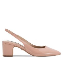 Czółenka Nine West. Brązowe czółenka damskie Nine West, bez wzorów, bez obcasa, bez zapięcia. Za 199.99 zł.