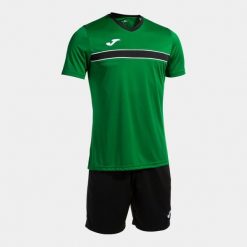 Zestaw koszulka treningowa i spodenki Joma Victory. Czarne koszulki sportowe męskie Joma, l, bez wzorów, do piłki nożnej. Za 252.00 zł.