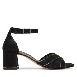 Sandały Lasocki. Czarne sandały damskie Lasocki, bez wzorów, bez obcasa, na słupku, bez zapięcia. Za 219.99 zł.