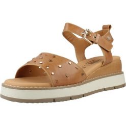Sandały CARMELA 163248C Brązowy. Brązowe obuwie sportowe damskie Carmela, bez wzorów, ze skóry, bez obcasa, bez zapięcia. Za 437.00 zł.