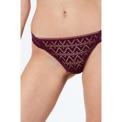 Etam - Stringi Divinite. Stringi damskie marki Etam. W wyprzedaży za 34.90 zł.