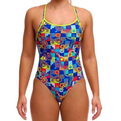 Strój kąpielowy jednoczęściowy FUNKITA Bored Games - Diamond Back. Kostiumy jednoczęściowe damskie FUNKITA, m, bez wzorów, sportowe, do pływania. Za 259.00 zł.