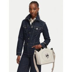 Torebka KARL LAGERFELD. Białe torebki do ręki damskie KARL LAGERFELD, bez wzorów, klasyczne, bez dodatków. Za 1,099.00 zł.